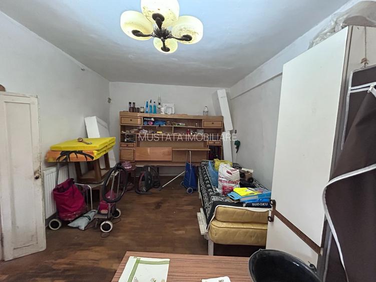 Casa 3 camere Zona Centrala, constructie caramida si boltari. - 3