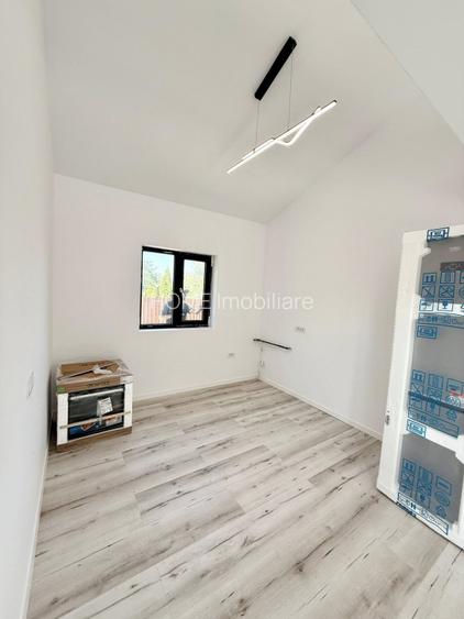 CASA NOUA ZONA LILIECI - 4