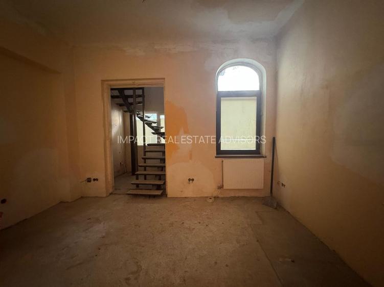 VILĂ CU POTENȚIAL MULTIPLU| CALEA DOROBANȚI - 12