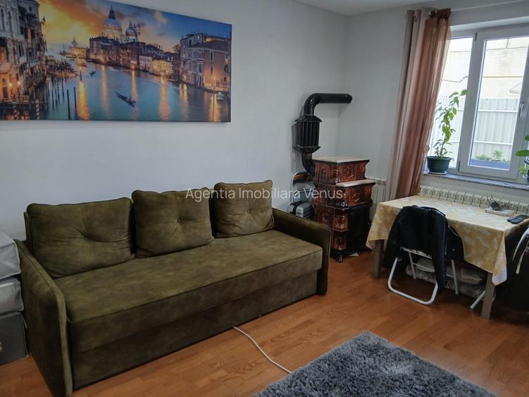 Casa renovata zona Liceului Pedagogic - 7