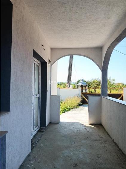 Vila P+M su=130mp Teren=500mp Opriseni com Tutora 20km de Iasi- Podu Ros - 2