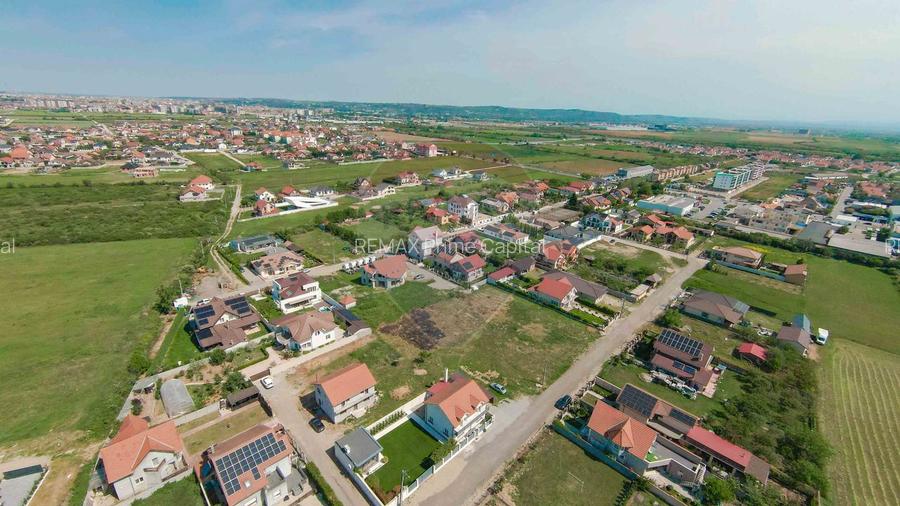 Vilă la roșu, 240 mp utili, Sânmartin, arhitectură unică, teren 726 mp - 12