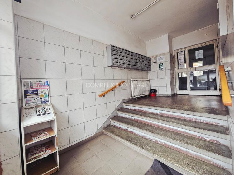 Vitan mall | Apartament ultramodern | Prima  inchiriere dupa renovare, Bloc mixt - 24