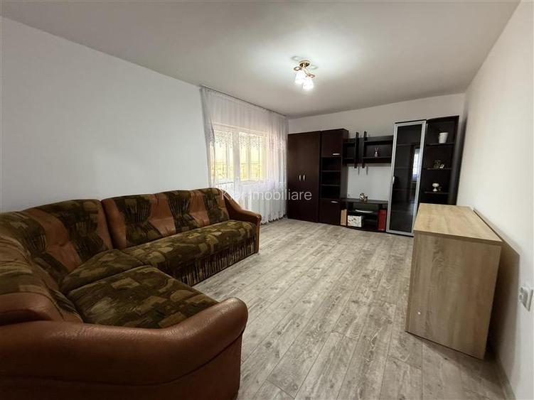 Inchiriere apartament 2 camere decomandat - 6