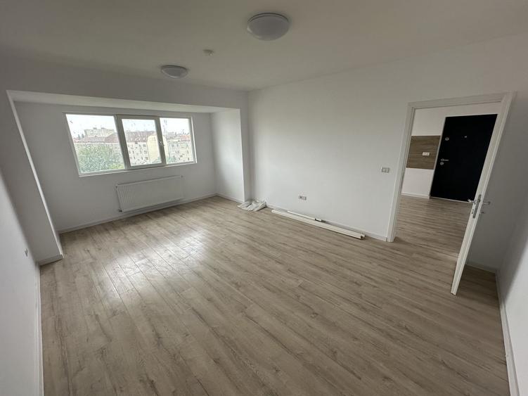 Apartament 2 camere la Mansarda zona Bucovinei