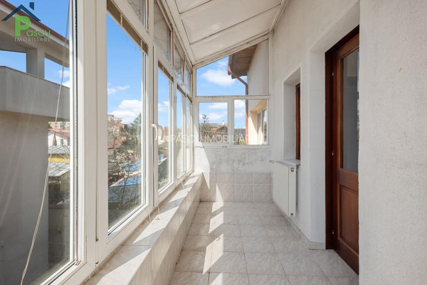 Vila Brancoveanu, Alunisului, S+P+1+M, 311 mpu, teren 200 mp, garaj - 5