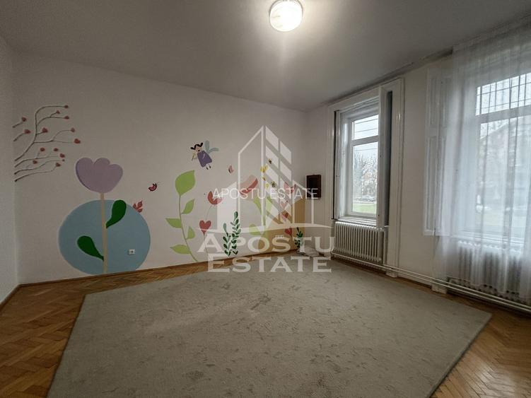 Casa partial mobilata, curte proprie,  zona Lunei - 10