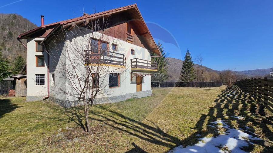 Casă de vacanță în Plaiul Foii | Zărnești | P+E+M | Cadru natural - 23