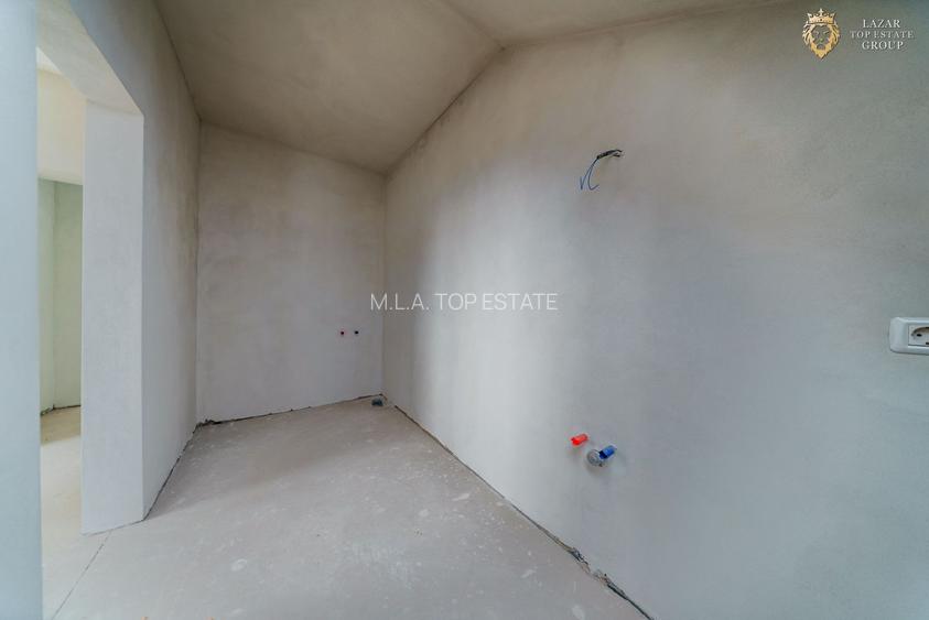 Vilă noua P+M in Sanleani - 30