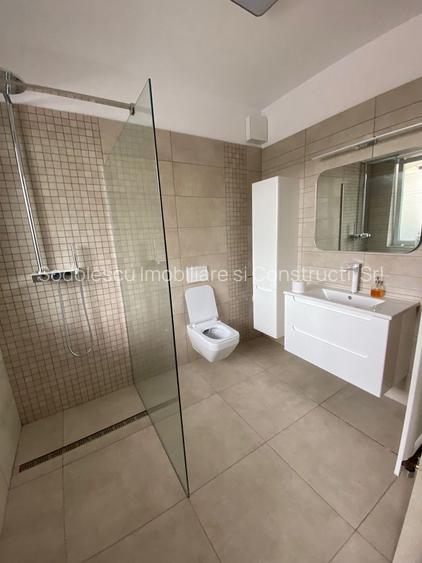 Apartament cu parcare subterana in imobil cu piscina si SPA - 16