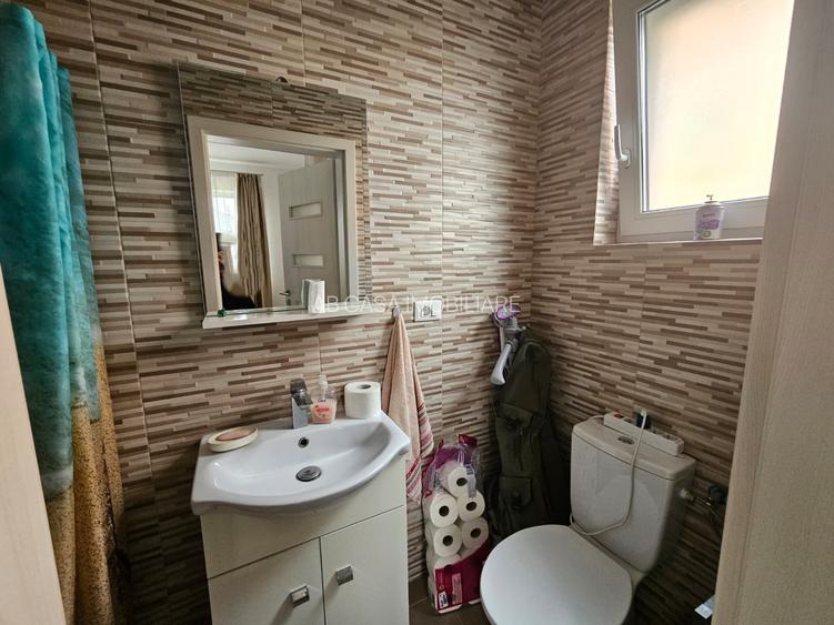 Duplex pe parter, între Moșnița Nouă și Urseni, cu 2 băi, 2 terase, comision 0% - 11