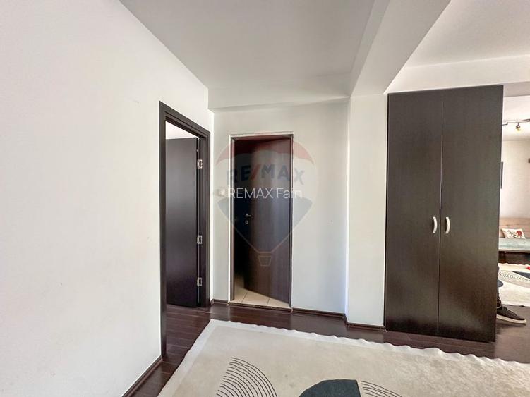 Apartament cu 3 camere Vasile Aaron - 11