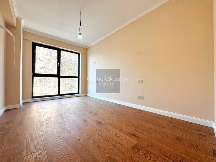 4 CAMERE + PARCARE( 2 AUTO)| PALATUL PARLAMENTULUI | COMISION 0 - 7