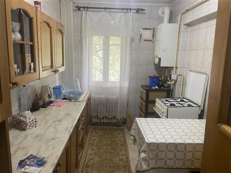 Apartament 3 camere , cartier Sud , et 3 4 ,decomandat ,70 mp , centrala termica - 7