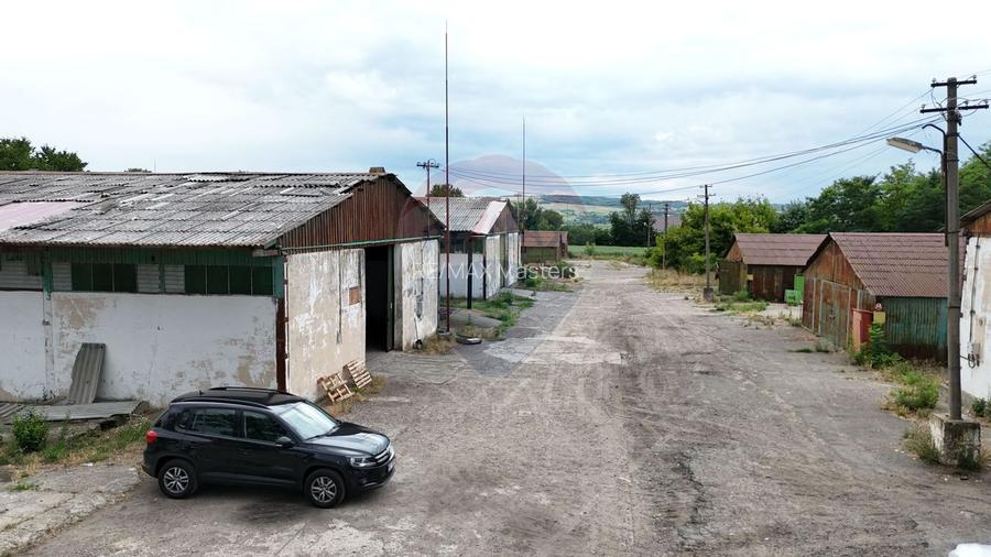 Platformă industrială 33.051 mp teren | 7.120 mp hale | Verești – SV - 2