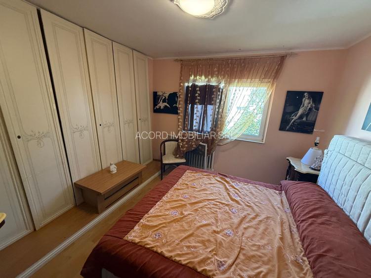 Apartament 3 camere zona Inel I