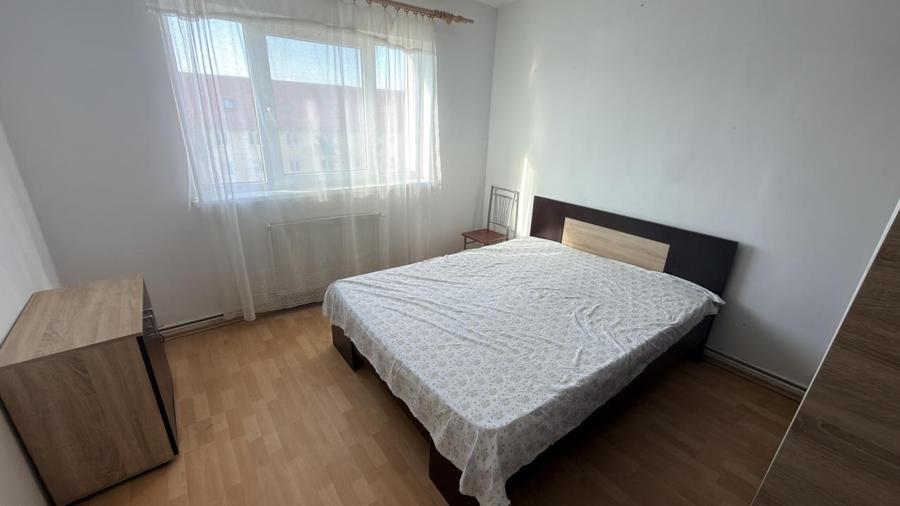Apartament 3 camere, decomandate 6/10 zona Vasile Aaron Sibiu