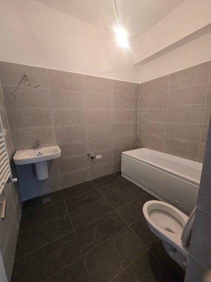 UNIRII 3 CAMERE BLOC NOU