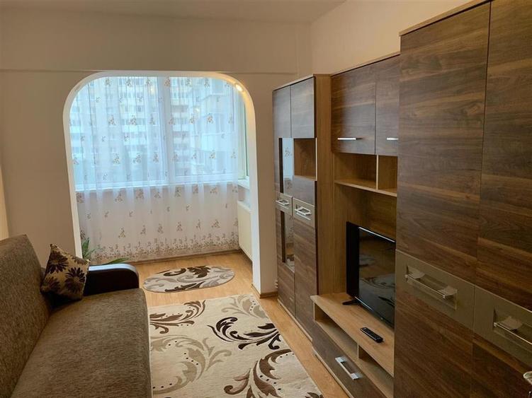 Apartament 3 camere decomandat, 2 bai, mobilat si utilat