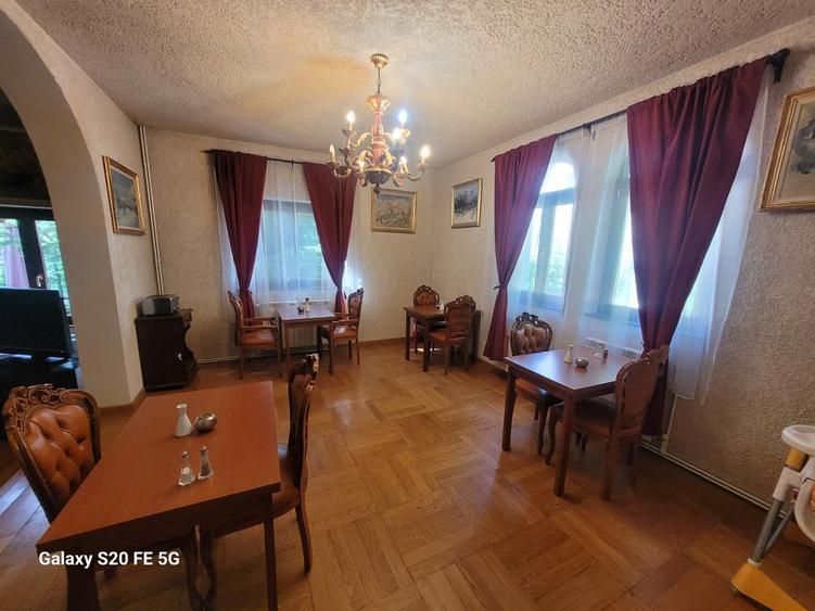 VILA D+P+E+M DE VANZARE IN SINAIA