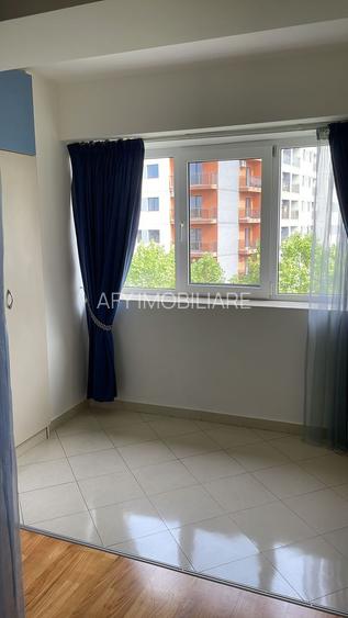 De vanzare Apartament 3 camere Matei Basarab, Calarasi, Central - 16