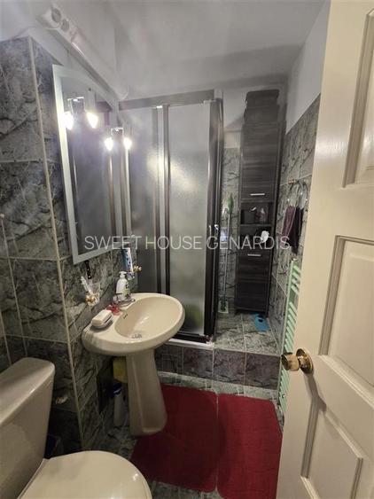 Apartament cu patru camere zona centrala - 16