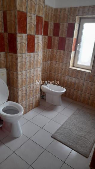 Apartament 3 camere 70 mp etaj 1, decomandat, Rovinari - 12