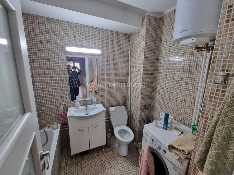 Gara bcr-apartament 2 camere decomandat 70 mp - 21