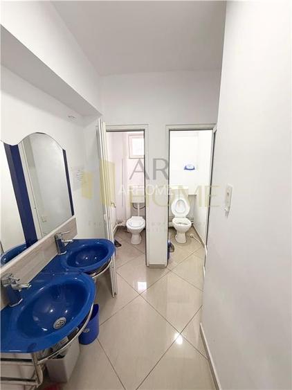 Spatiu comercial , etaj 2 , ultracentral , Ploiesti - 7