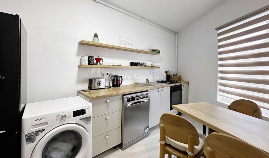 Zona Centrala Mobilier Inclus - 9