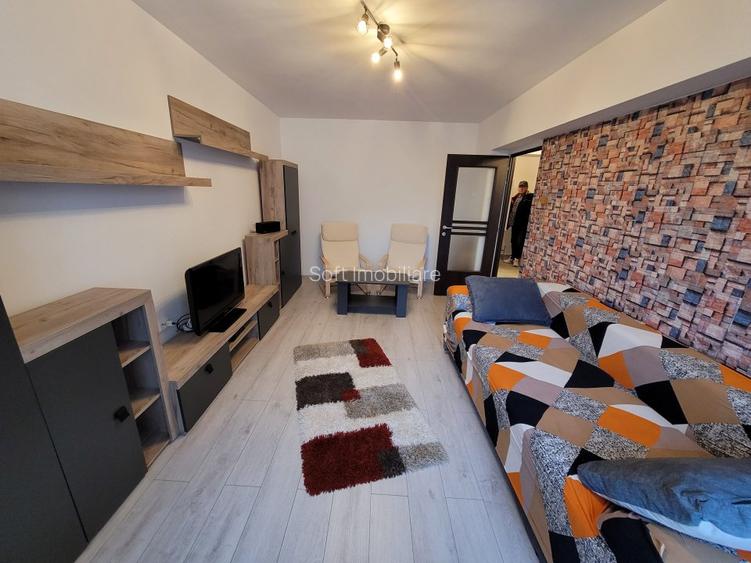 1 camera Mazepa 1 pret 350 euro - 4