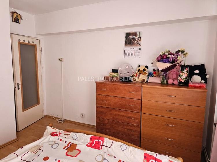 Apartament 3 camere Racadau,decomandat,etajul 3, 143000 Euro - 8