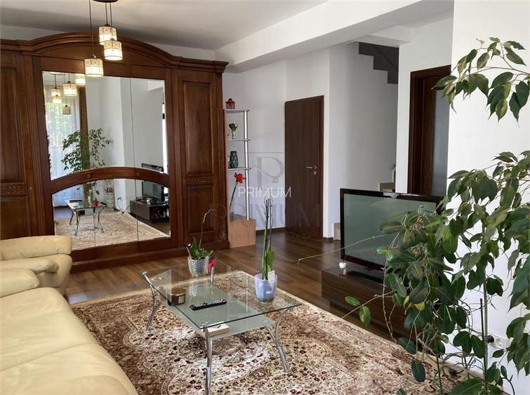 MODERN - DUPLEX SPATIOS - 6 CAM - 3 BAI - 2011 - PARTIAL MOBILAT - 2