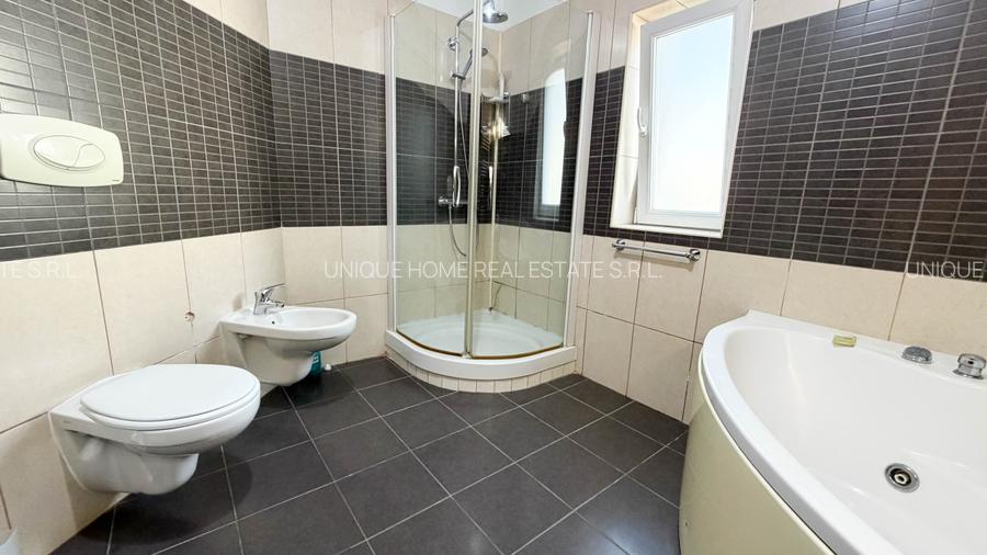 Pipera: Vila spatioasa cu 5 dormitoare si o curte de 350 mp ! - 15