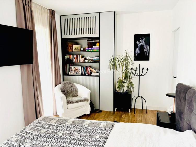 3 CAMERE | PARCULUI 20 | PAJURA | 1 MAI | EXPOZITIEI | CASA PRESEI | - 5