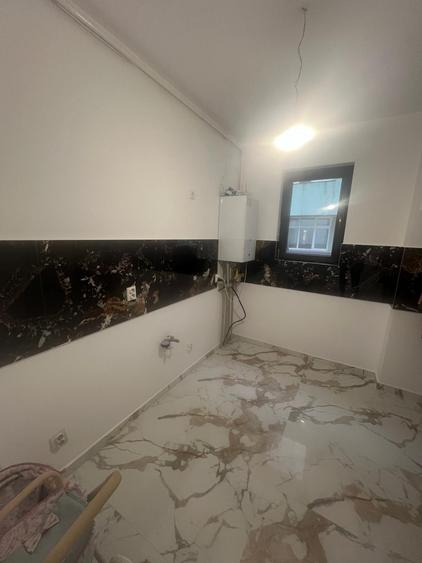 Apartament 3 camere de vânzare in Chitila | curte proprie