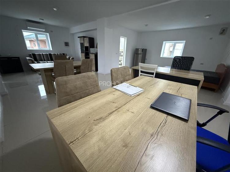 Central- spatiu birouri- etaj 1- intrare separata - 4