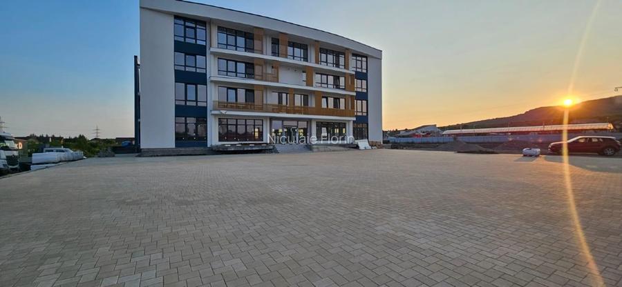 Clădire Comercială Premium în Bistrița-Năsăud - 2