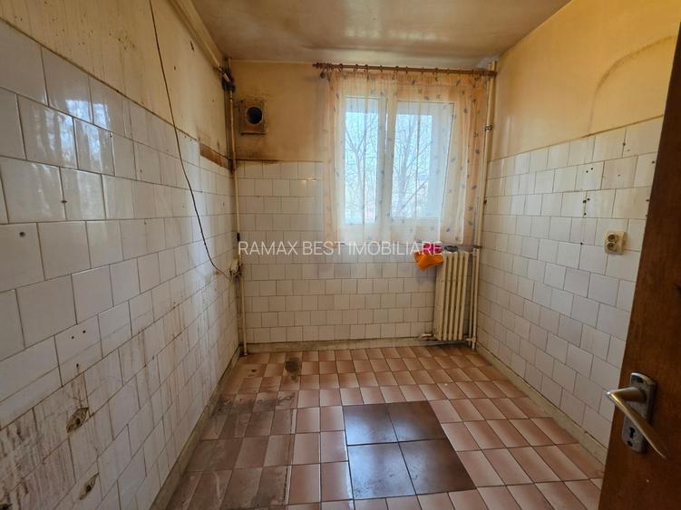 Titan, 5 minute parc IOR, Liceul Dante, chiar  la metrou Nicolae Grigorescu - 9