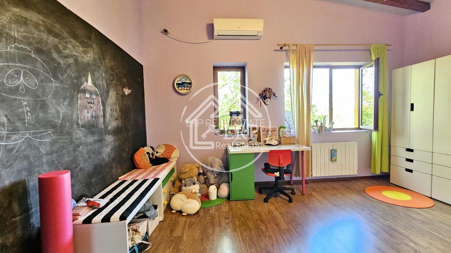 Ciolpani/Izvorani/Padurea Snagov-Vila 5 camere,P+1, 268mp utili, teren 1067mp - 25