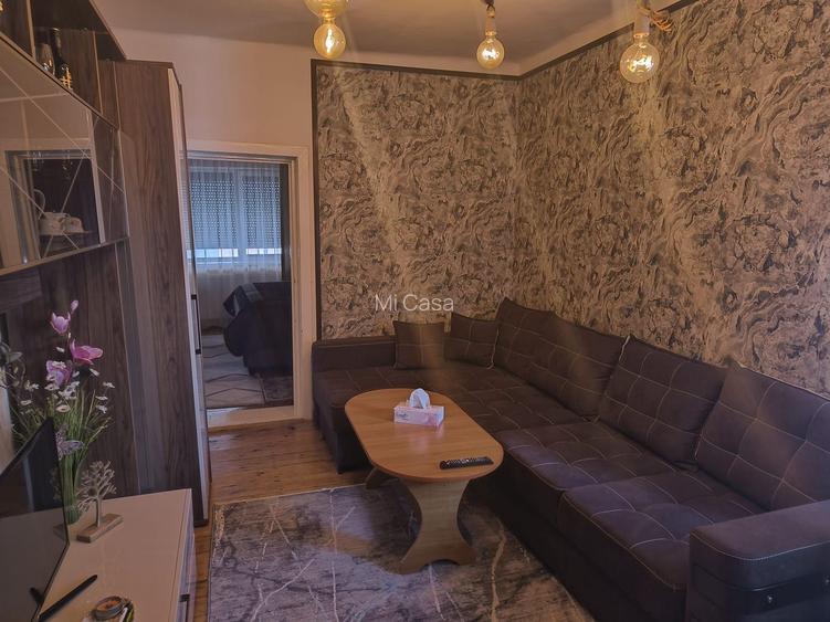 Casa singur in curte zona Astra - 12