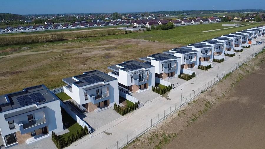 Complex De Case Individuale LUX RESIDENCE  - 12