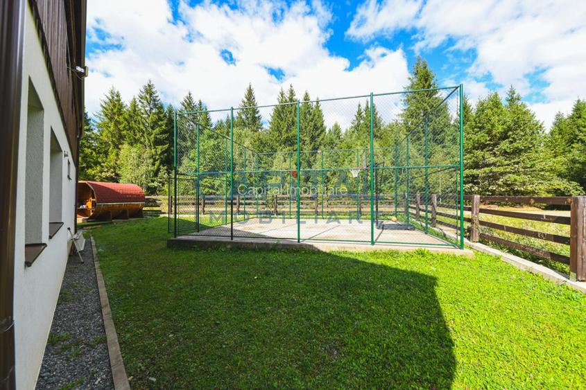 EXCLUSIVITATE! FARA COMISION! PENSIUNE/ CASA de vacanta, 5 camere, teren 900mp - 17