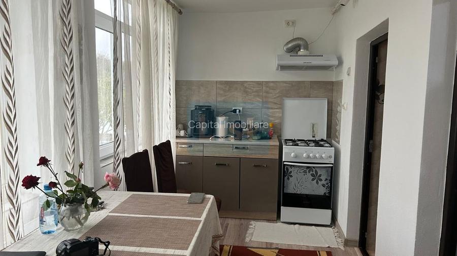 Casă P+M renovată, teren generos de 3000 m² – Bălești - 13