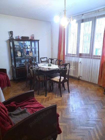 De vanzare apartament 4 camere Drumul Taberei - 4