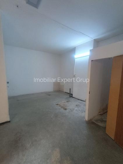 Iancului spatiu 70 mp  parter  depozit 380 - 8