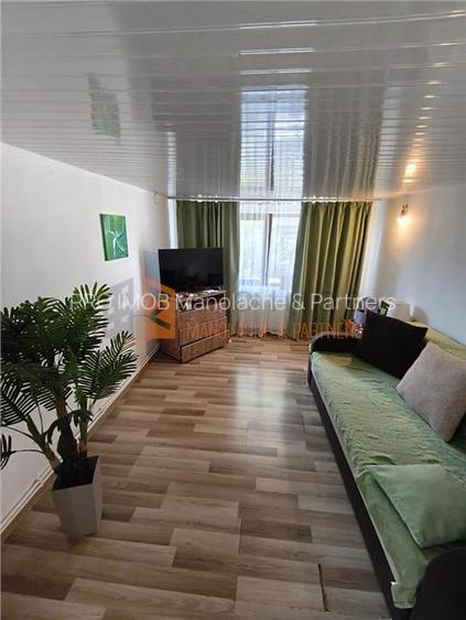 EXCLUSIVITATE! Casa tip parter zona 23 August - 3