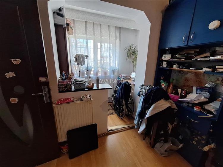 Apartament 2 camere demidecomandat , zona Milcov - 3