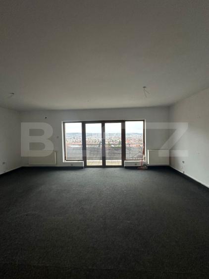 Apartament 4 camere,2,bai,3 terase,139mp, semicentral  - 3