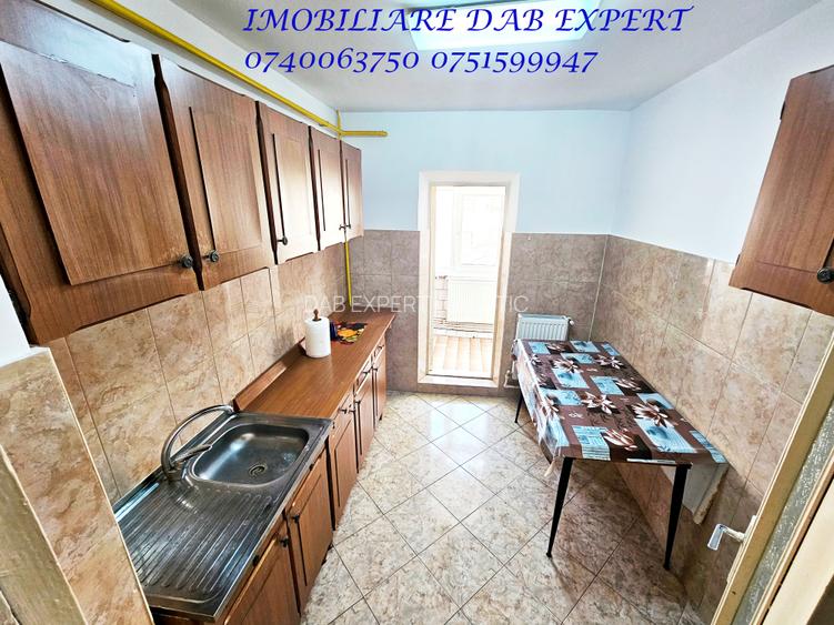 Inchiriere apartament 2 camere, nemobilat , zona DUNAREA - 2